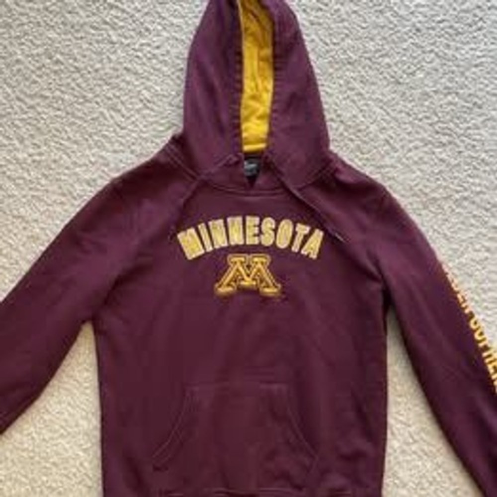University of Minnesota Gophers Hoodie Sweatshirt Women L